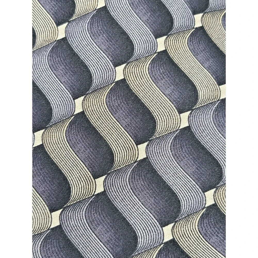 Enrico Guccini 100% Silk Handmade Men's Neck Tie Black Gray Silver Abstract Wave